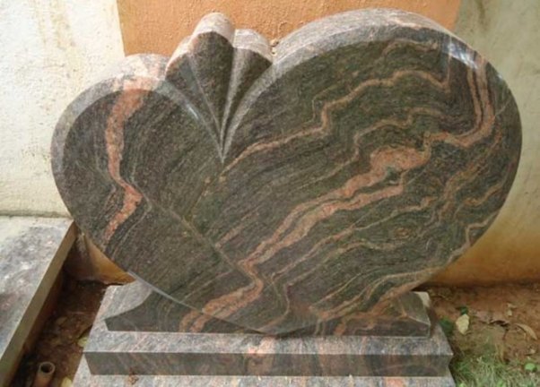 Гранитные монументы - лучшие памятники на века
