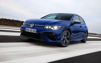 Новый Volkswagen Golf R 8. О чём автомобиль