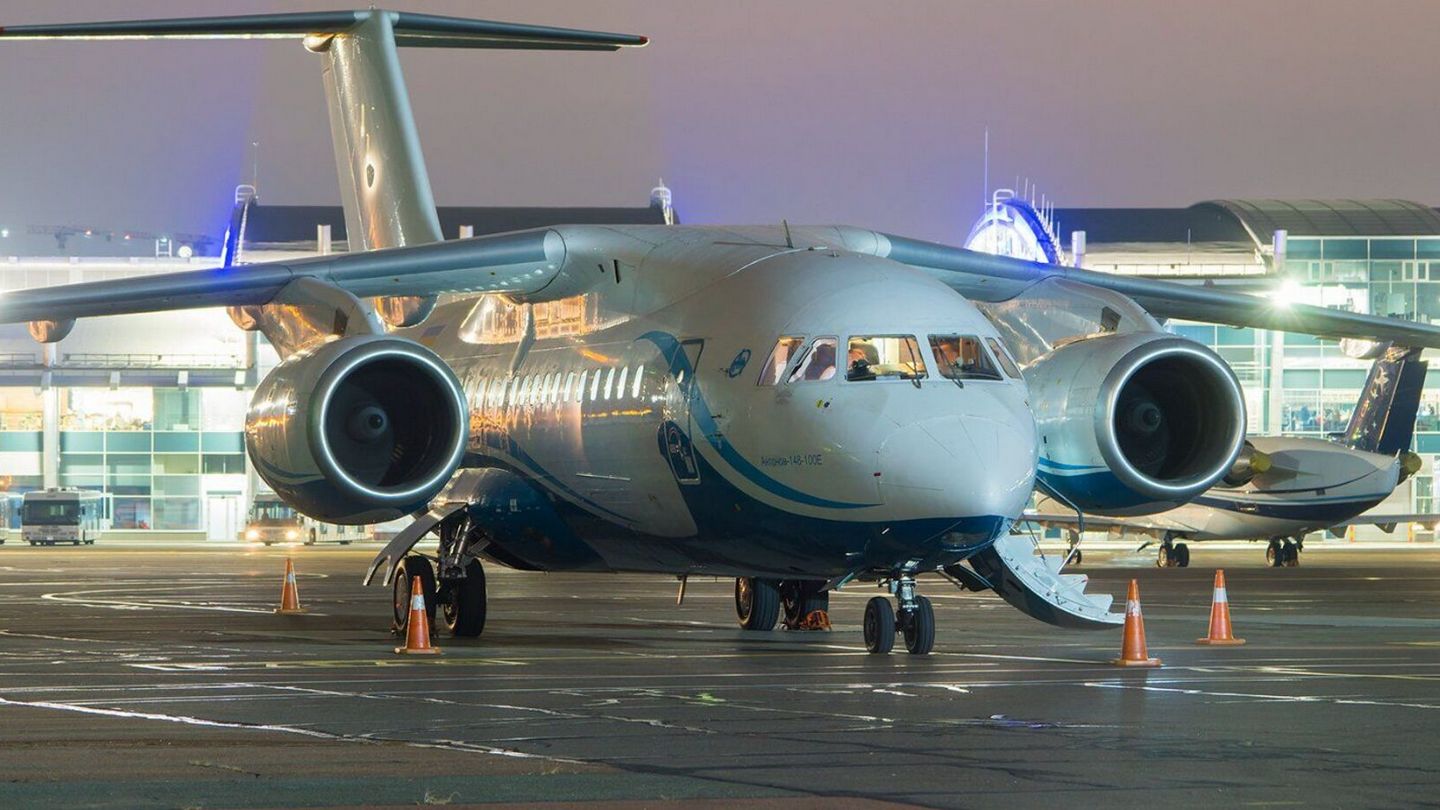 Украинская компания Air Ocean Airlines отменила все авиарейсы