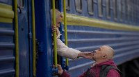 Эвакуационные поезда 12 марта: как уехать из Киева
