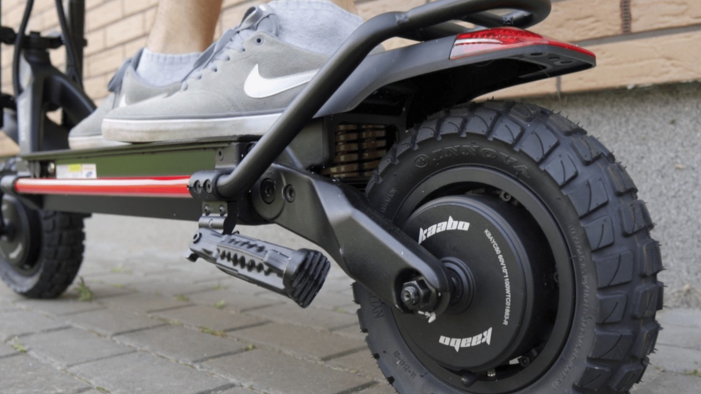 Как ухаживать за электросамокатом