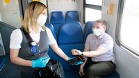 Как оплатить проезд в электричке