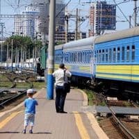 Дополнительные поезда на праздники